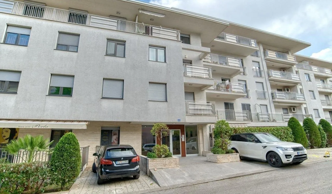 Prodaja, jednosoban stan, 40m², Gorica C, Podgorica