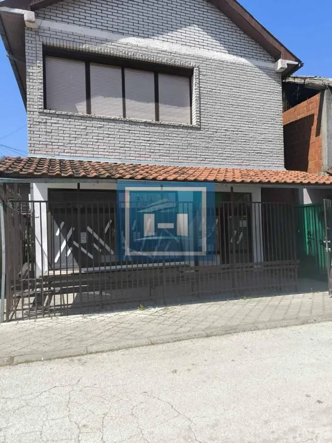 Sale, office space, 90m², Ćuprija, Srbija