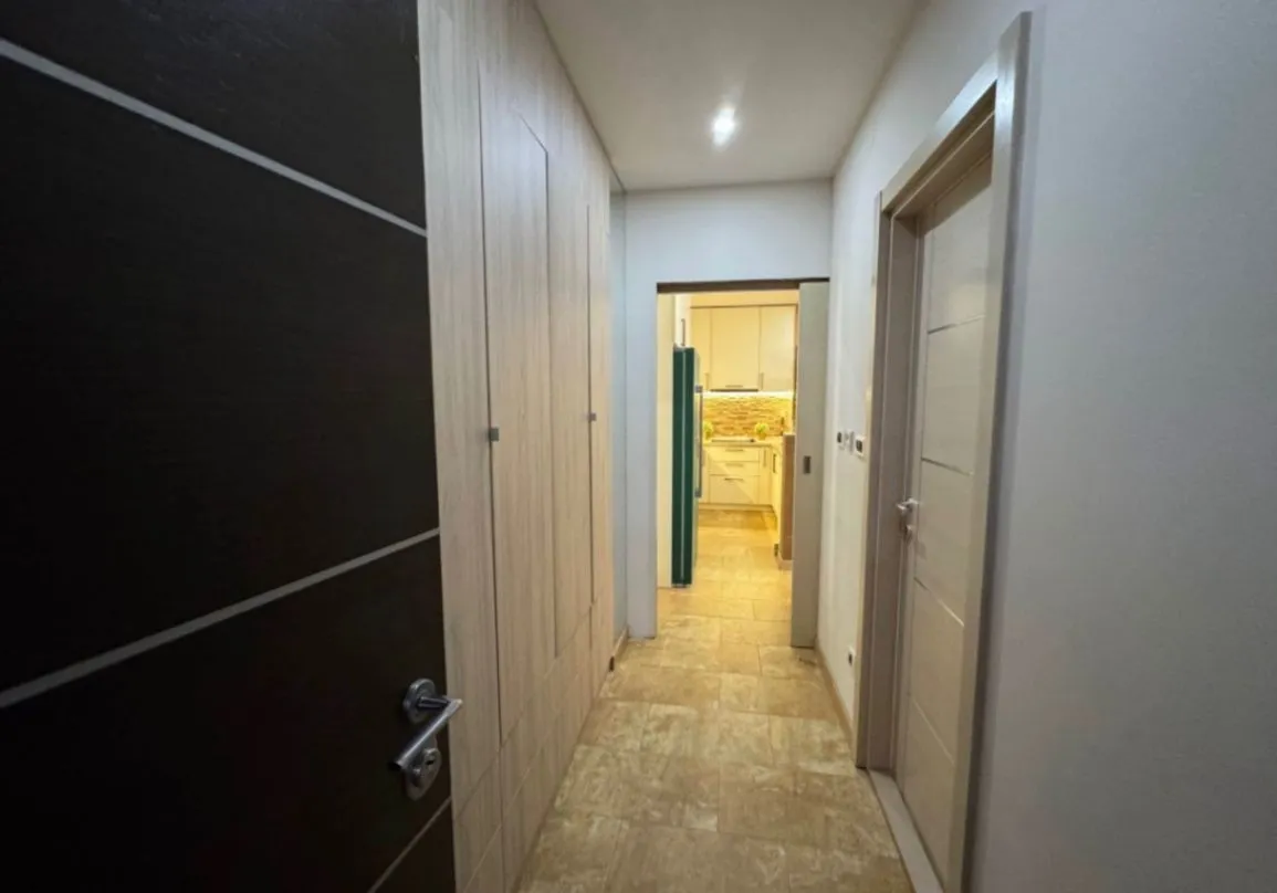 Sale, two bedroom apartment, 82m², Rozino, Budva