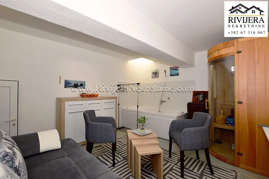 Prodaja, kuća, 130m², Njivice, Herceg Novi