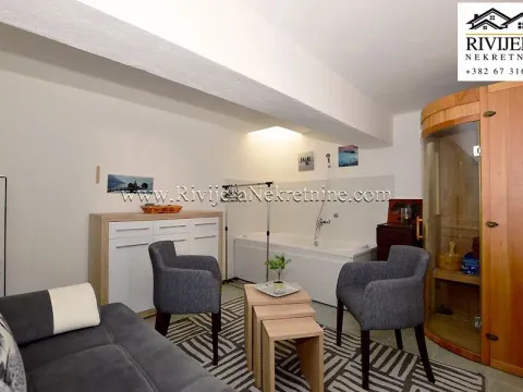 Sale, house, 130m², Njivice, Herceg Novi - image 10