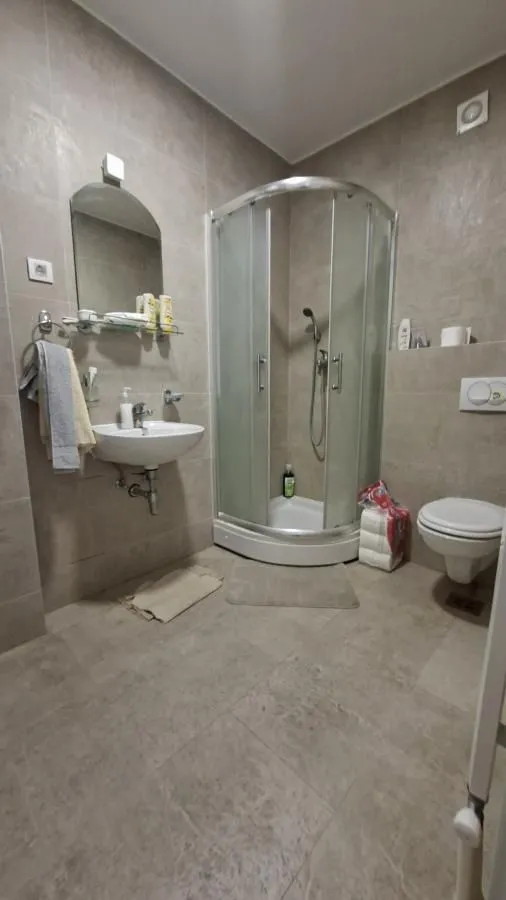 Prodaja, trosoban stan, 74m², Podbara, Novi Sad Sve Podlokacije
