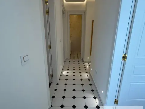 Izdavanje, četvorosoban stan, 120m², Sremska Kamenica, Petrovaradin - image 5