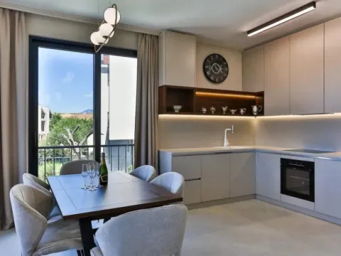 Sale, house, 220m², Sveti Stefan, Budva - image 3