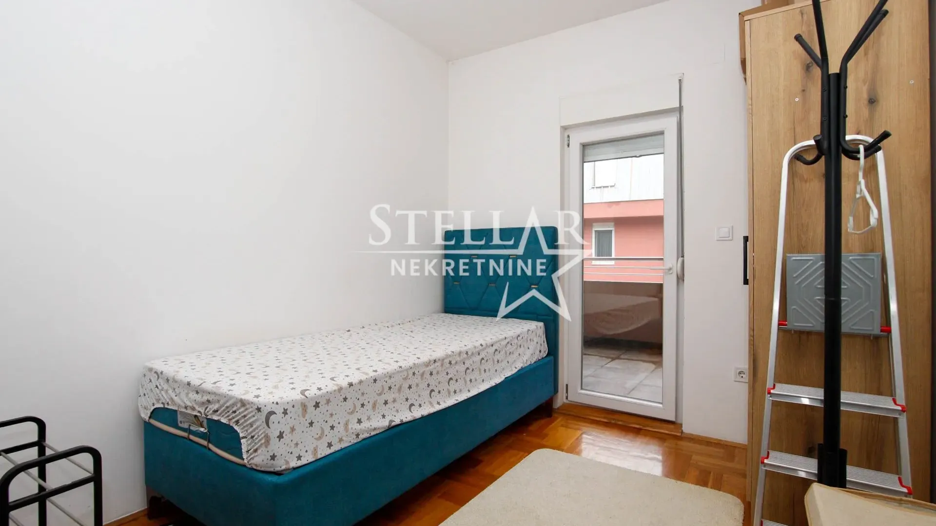 Rent, two bedroom apartment, 64m², 1 maj, Podgorica