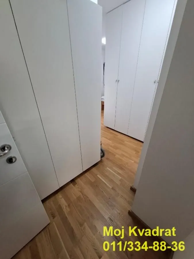 Prodaja, četvorosoban stan, 104m², Vidikovački venac, Rakovica