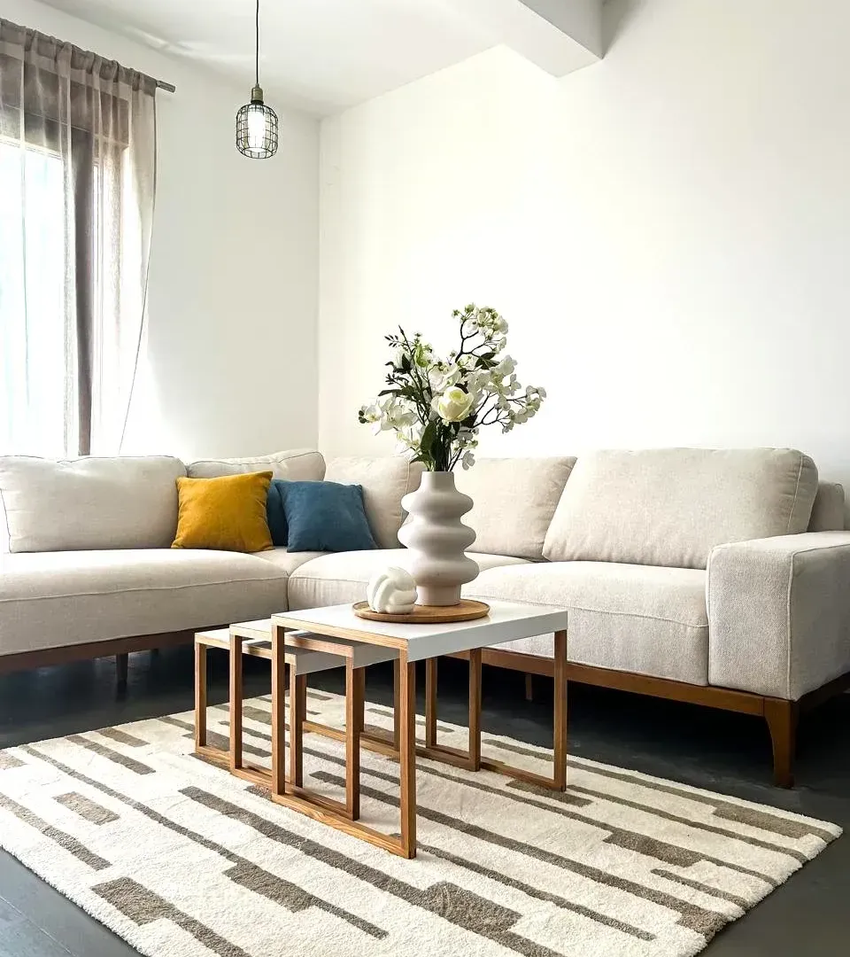 Izdavanje, stan, 69m², Tivat, Crna Gora