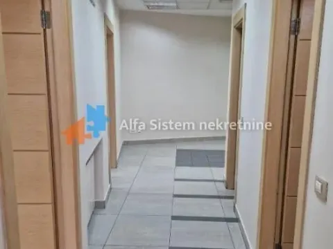 Rent, office space, 216m², Zeleni Venac, Beograd - image 6