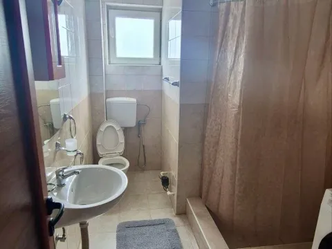 Rent, one bedroom apartment, 60m², Centar, Bar - image 7