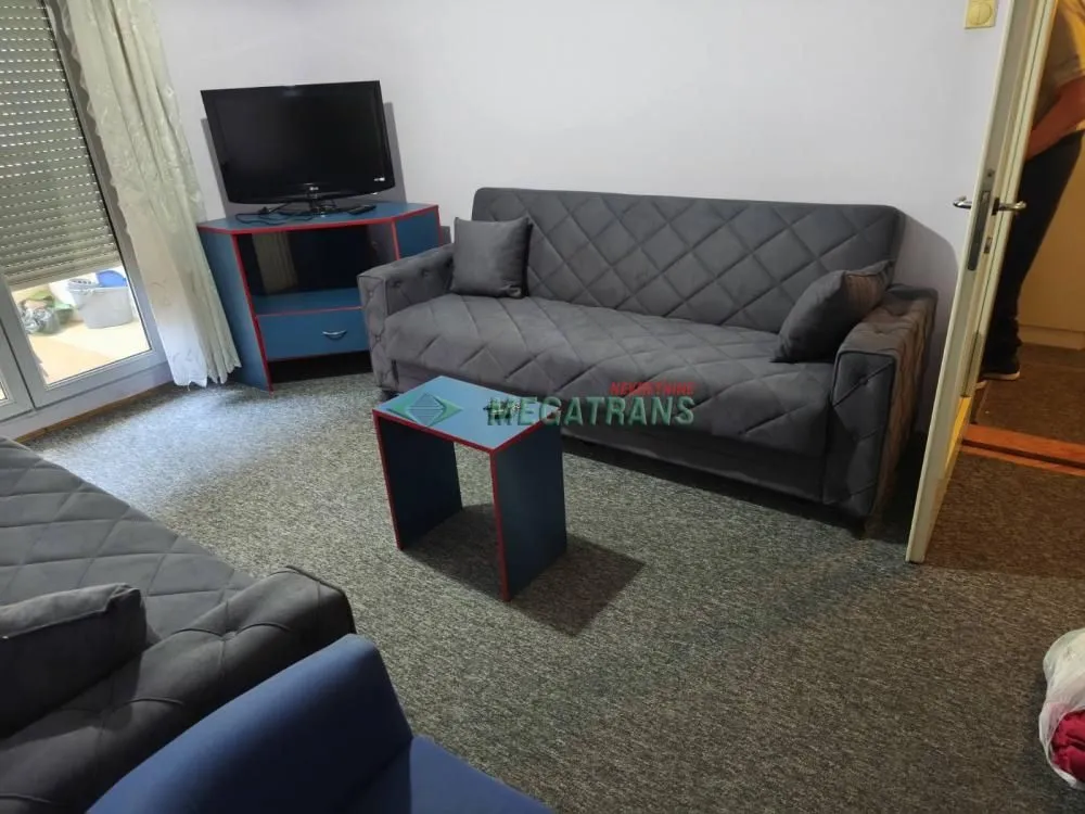 Izdavanje, dvosoban stan, 55m², Grbavica, Novi Sad Sve Podlokacije