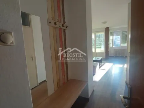 Sale, three bedroom apartment, 70m², Novi Beograd Blok 23, Novi Beograd Sve Podlokacije - image 2