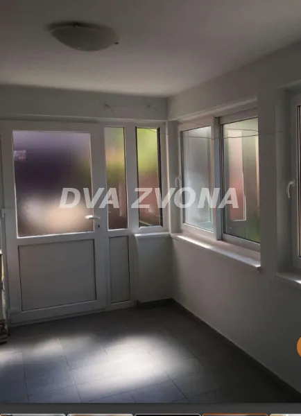 Prodaja, kuća, 350m², Sremska Kamenica, Petrovaradin