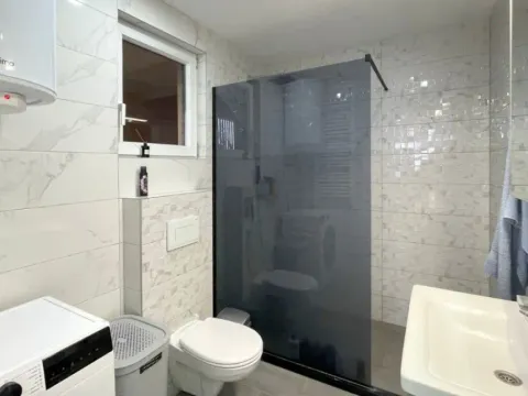 Sale, three bedroom apartment, 103m², Loznica, Srbija - image 10