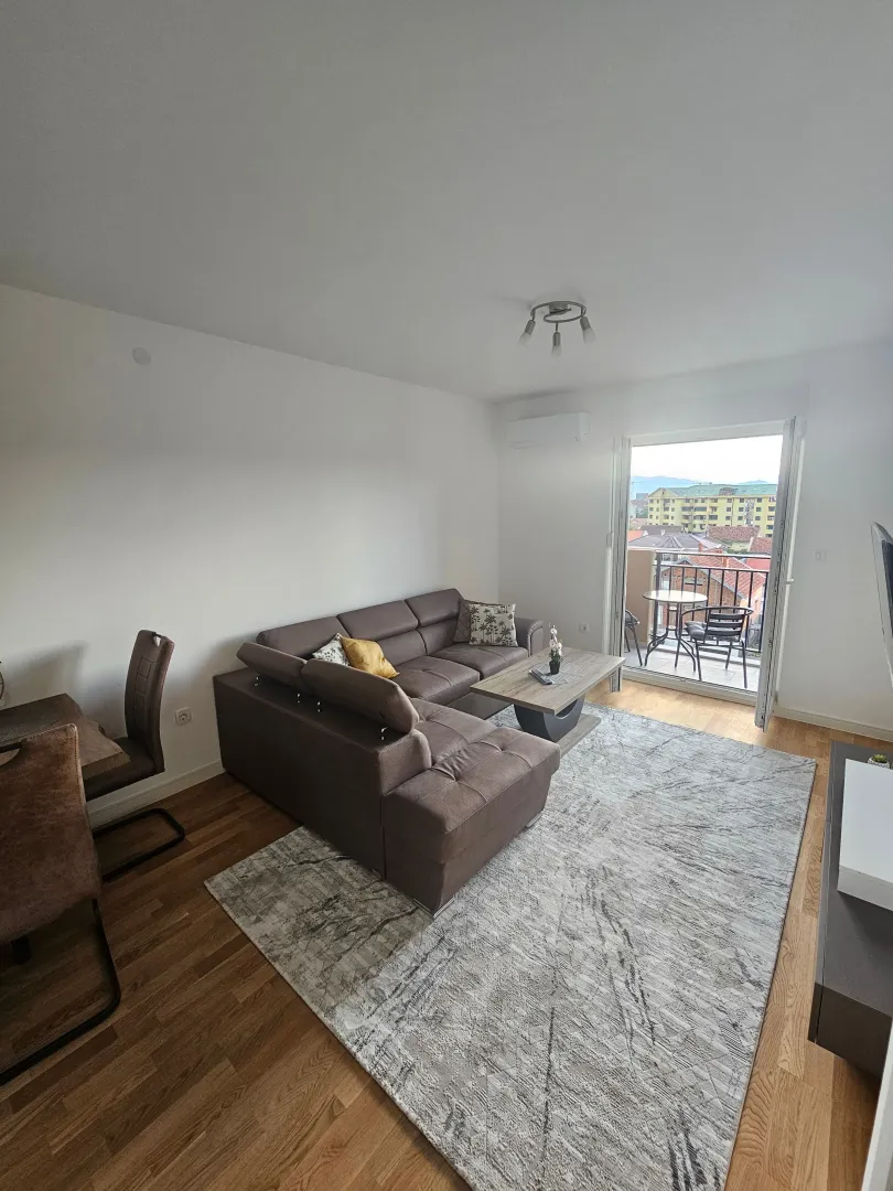 Rent, one bedroom apartment, 42m², Stari Aerodrom, Podgorica