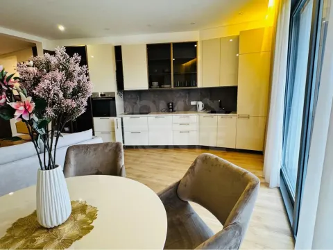 Prodaja, dvosoban stan, 76m², Tivat, Crna Gora - image 9