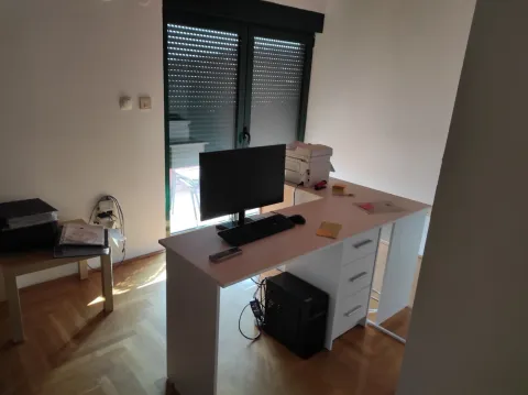 Rent, four bedroom apartment, 115m², Momišići, Podgorica - image 10