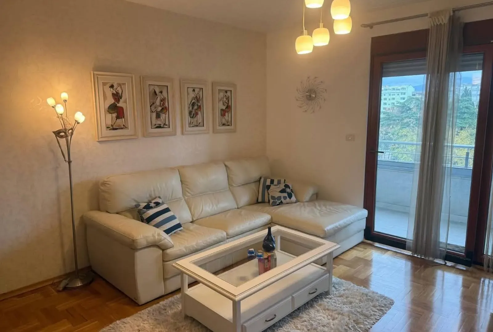 Prodaja, dvosoban stan, 70m², Pobrežje, Podgorica