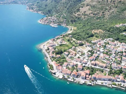 Sale, three bedroom apartment, 115m², Prčanj, Kotor - image 16