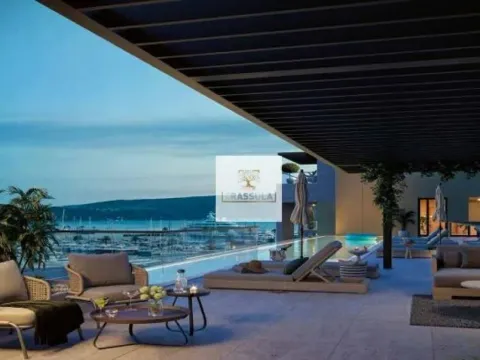 Sale, one bedroom apartment, 66m², Centar, Tivat