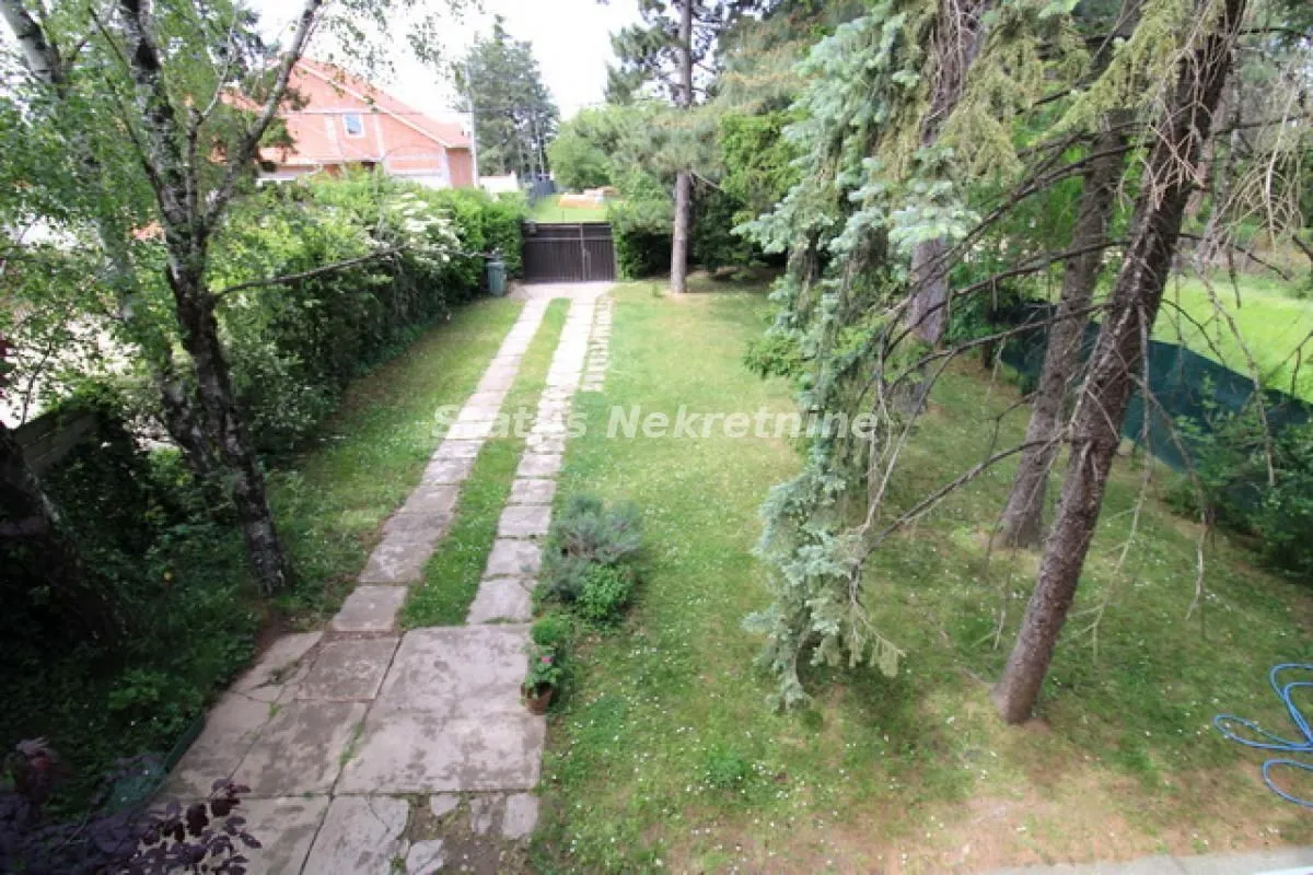 Prodaja, kuća, 134m², Sremska Kamenica, Petrovaradin
