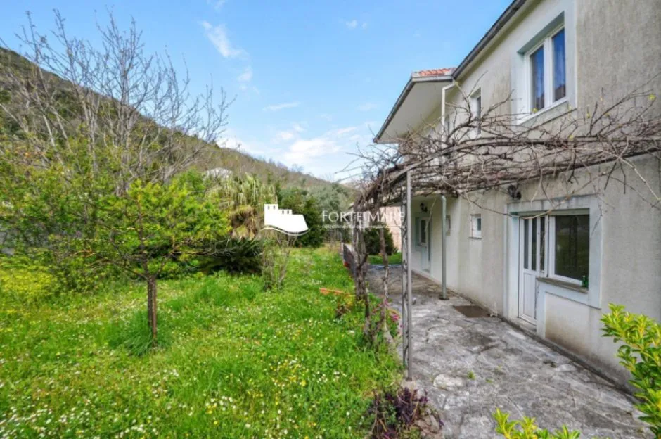 Prodaja, kuća, 181m², Bijela, Herceg Novi