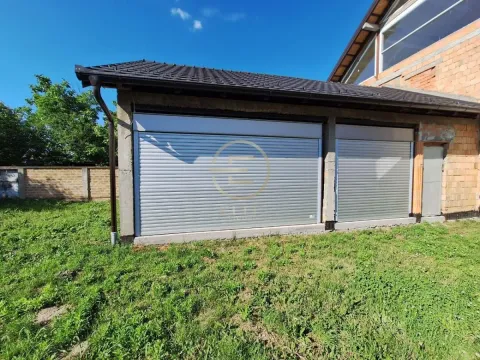 Prodaja, kuća, 360m², Veternik, Novi Sad Sve Podlokacije - image 9