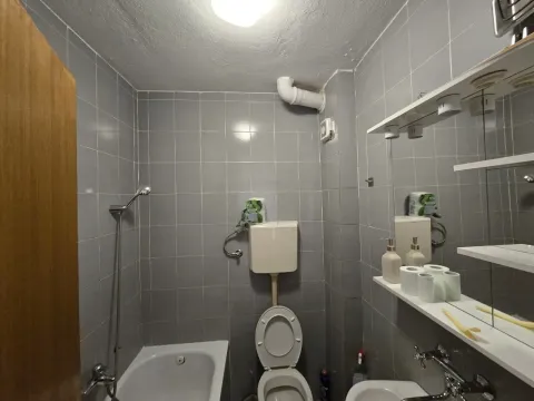 Prodaja, dvosoban stan, 57m², Centar, Budva - image 13