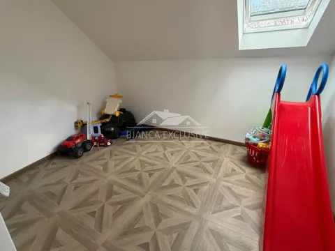 Prodaja, četvorosoban stan, 86m², Zemun Sve Podlokacije, Beograd - image 10