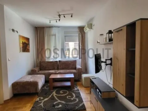 Sale, three bedroom apartment, 60m², Južni Bulevar, Vračar Sve Podlokacije - image 4
