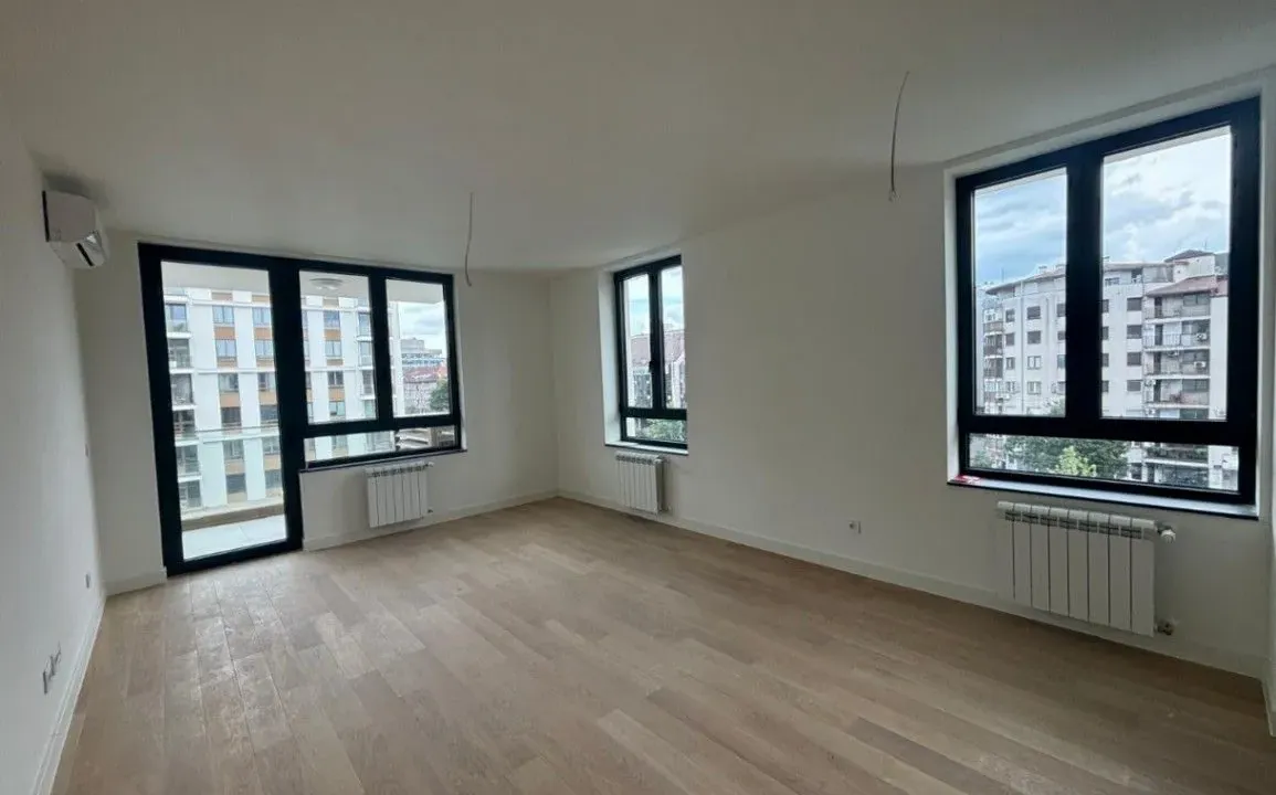 Prodaja, trosoban stan, 79m², Savski Venac, Beograd
