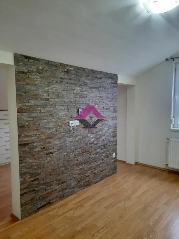 Sale, four bedroom apartment, 120m², Mladenovac, Beograd