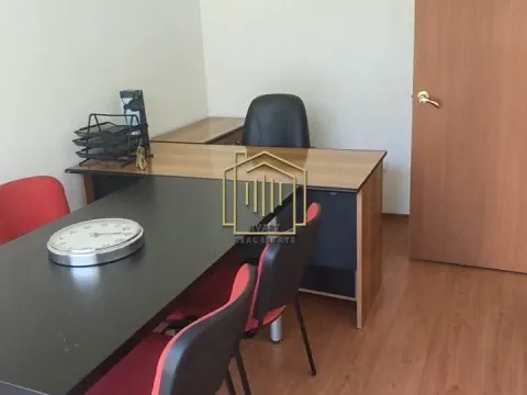Rent, office space, 28m², Stari Aerodrom, Podgorica - image 1
