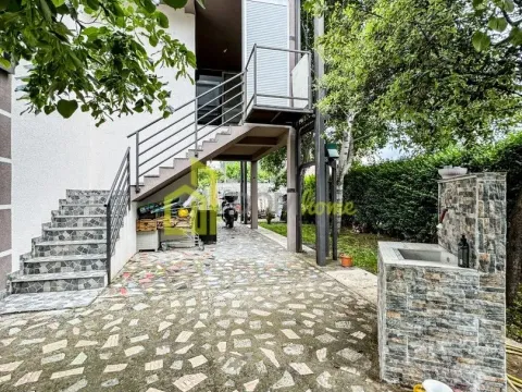 Sale, house, 273m², Doljani, Podgorica - image 38