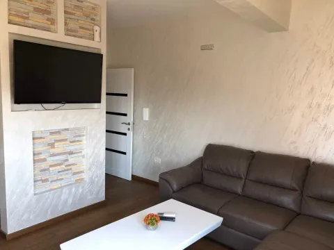 Izdavanje, stan, 60m², City Kvart, Podgorica - image 5