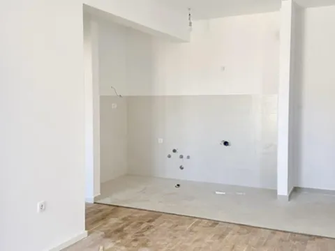 Sale, one bedroom apartment, 41m², Podkošljun, Budva - image 9