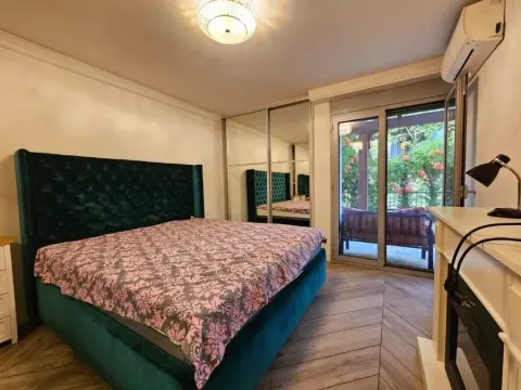 Rent, two bedroom apartment, 150m², Gorica C, Podgorica - image 8