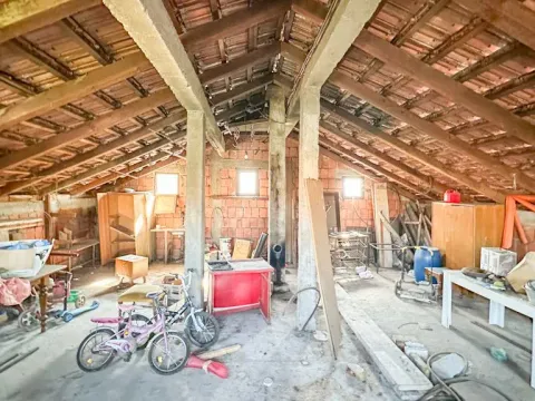 Prodaja, kuća, 134m², Gornja Gorica, Podgorica - image 5