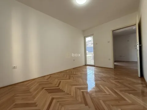 Prodaja, jednosoban stan, 38m², Dom zdravlja, Niš - image 5