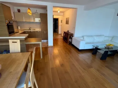 Prodaja, dvosoban stan, 102m², Stoliv, Kotor - image 11