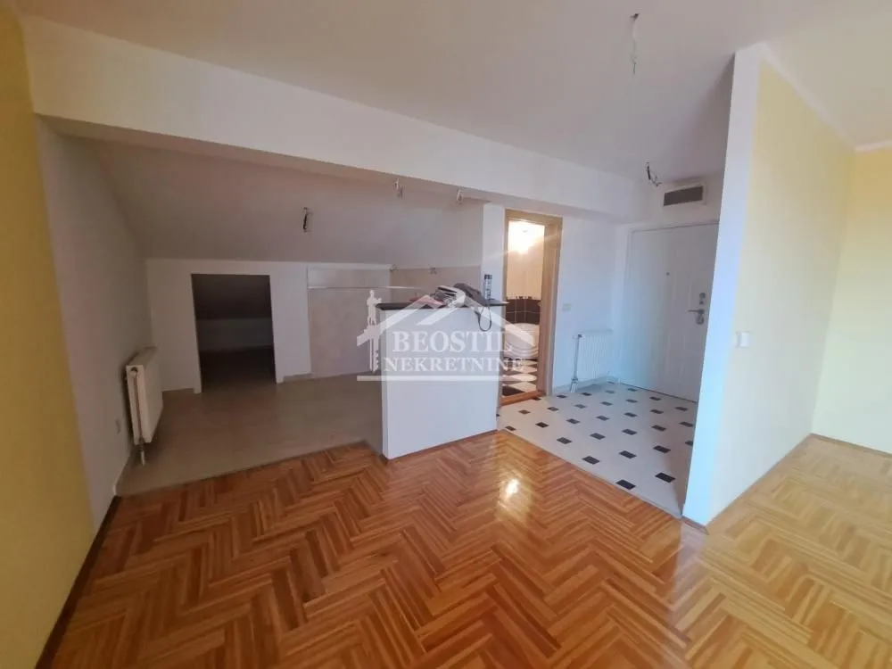 Prodaja, trosoban stan, 72m², Kaludjerica, Grocka
