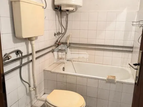 Sale, house, 220m², Čukarica, Beograd - image 12