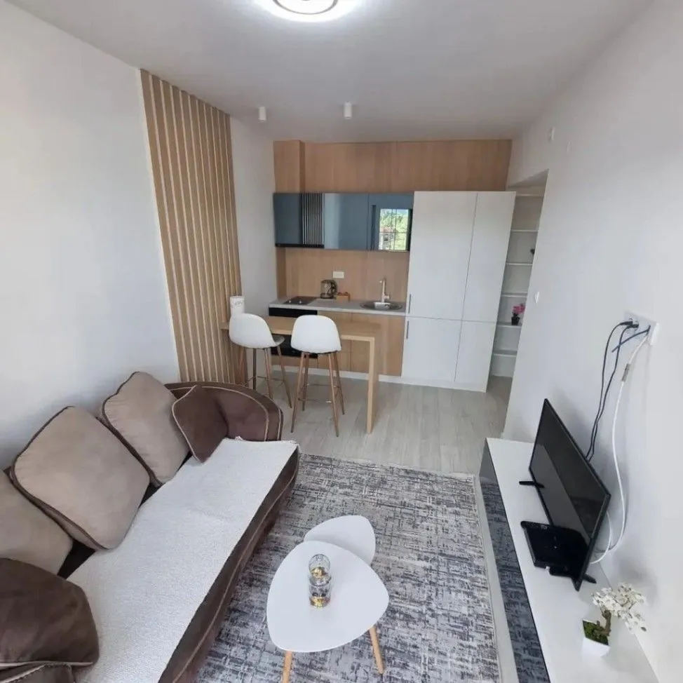Izdavanje, stan, 45m², Gradiošnica, Tivat