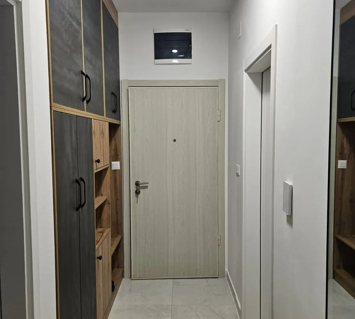 Izdavanje, jednosoban stan, 45m², Zabjelo, Podgorica