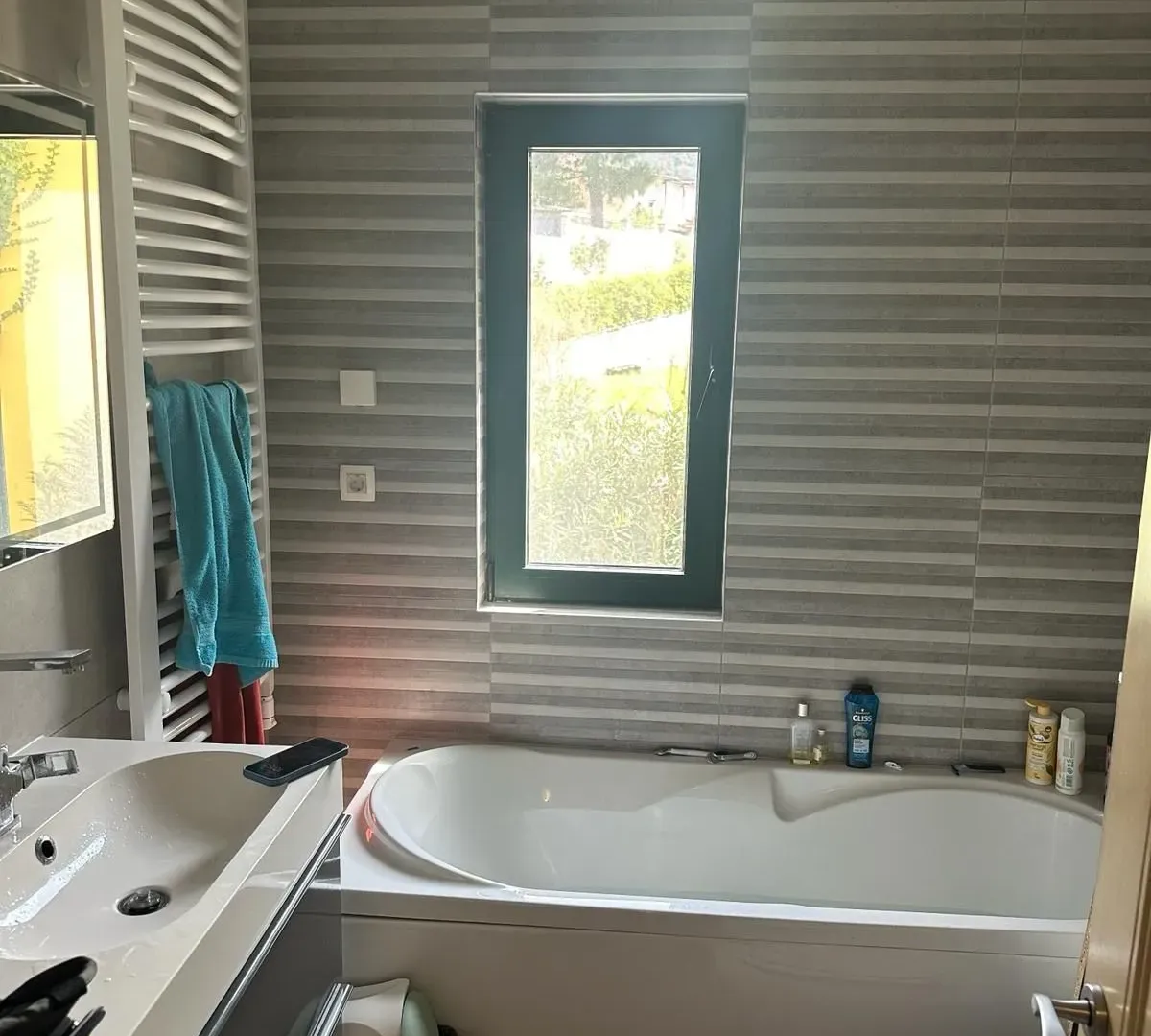 Prodaja, kuća, 174m², Lastva Grbaljska, Kotor