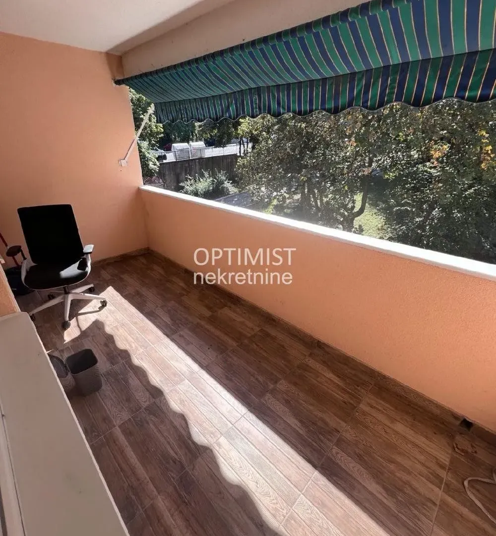 Prodaja, trosoban stan, 69m², Kumodraž 1, Kumodraž Sve Podlokacije