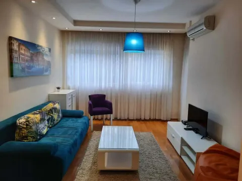 Rent, one bedroom apartment, 49m², Centar, Bar - image 1