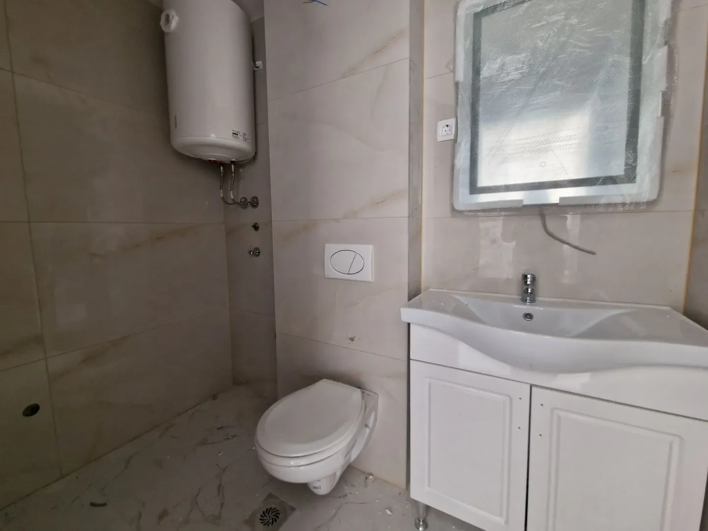Sale, one bedroom apartment, 43m², Bečići, Budva