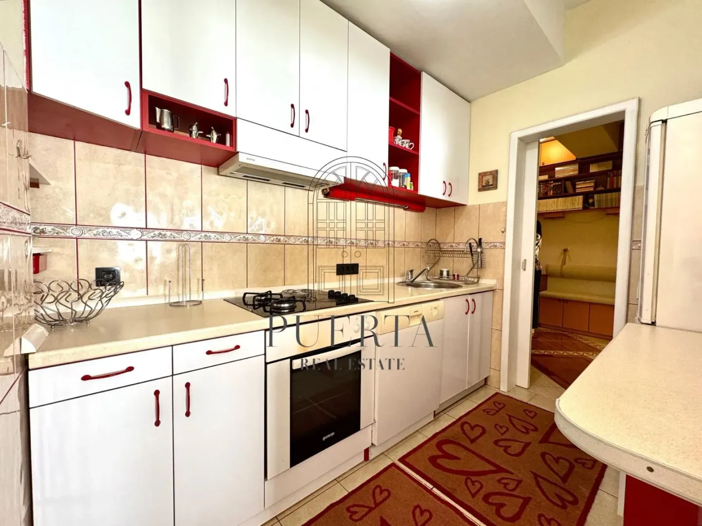 Rent, two bedroom apartment, 76m², Centar, Podgorica