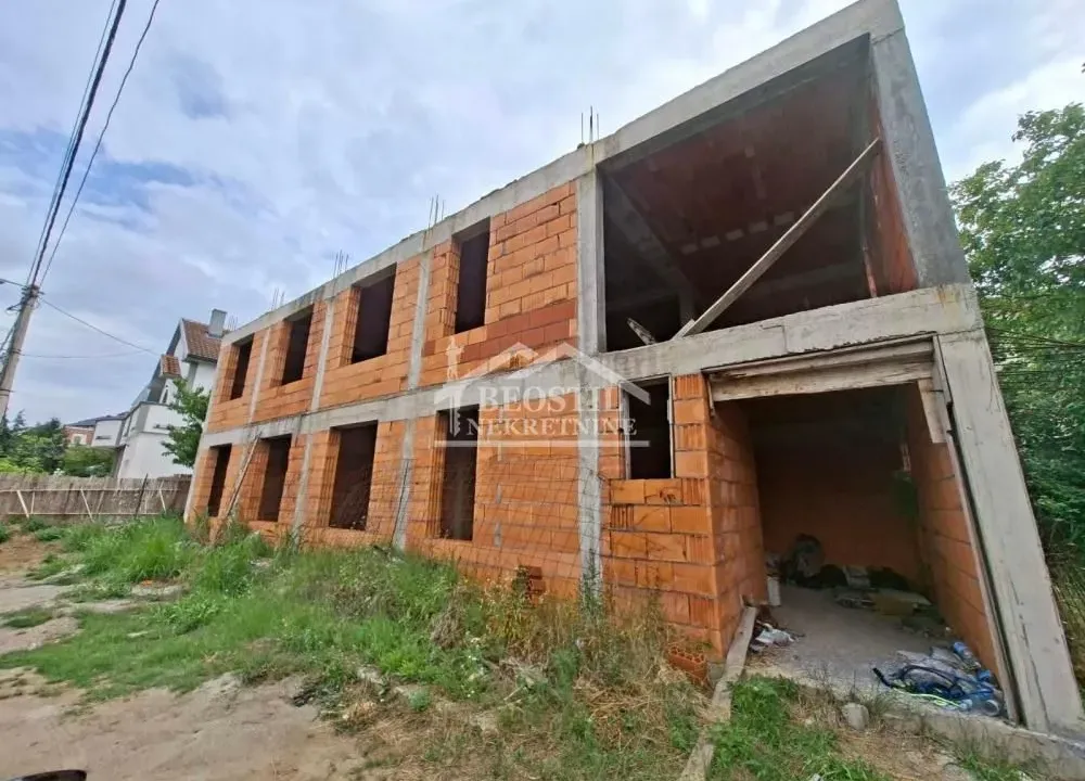 Prodaja, kuća, 218m², Vojvode Vlahovica, Beograd