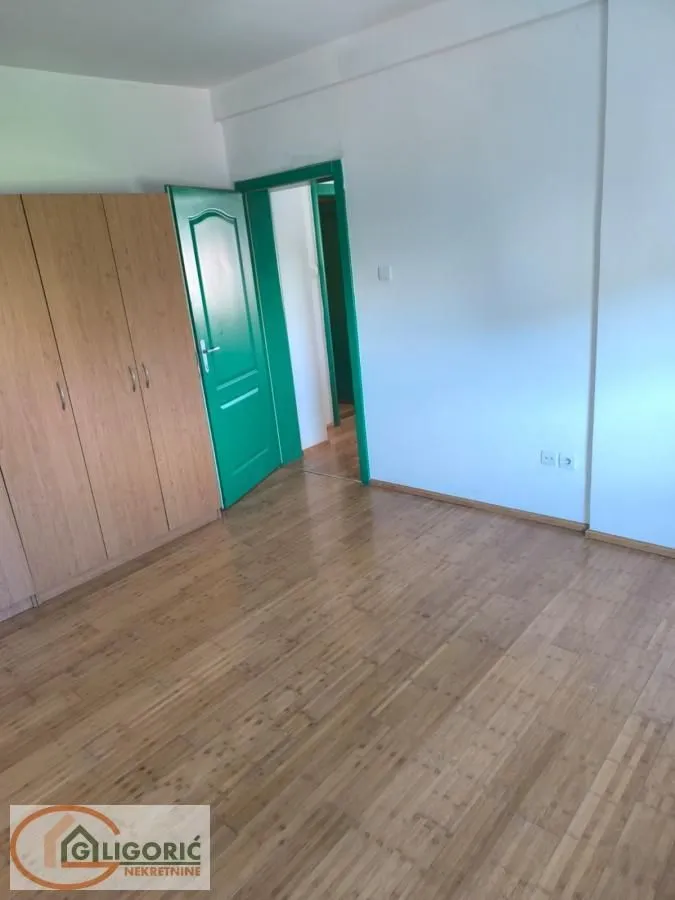 Sale, three bedroom apartment, 90m², Podbara, Novi Sad Sve Podlokacije